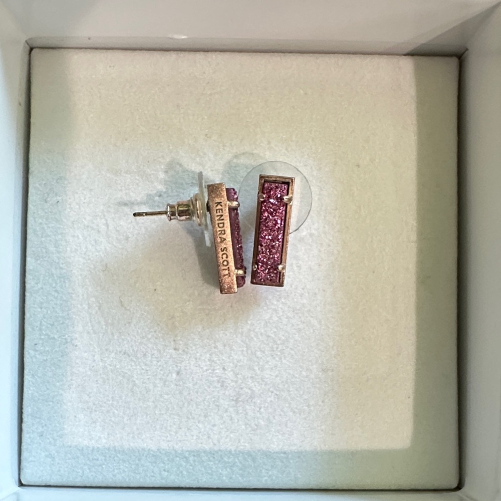 Kendra Scott Pink Glitter Earrings - Picture 2 of 2